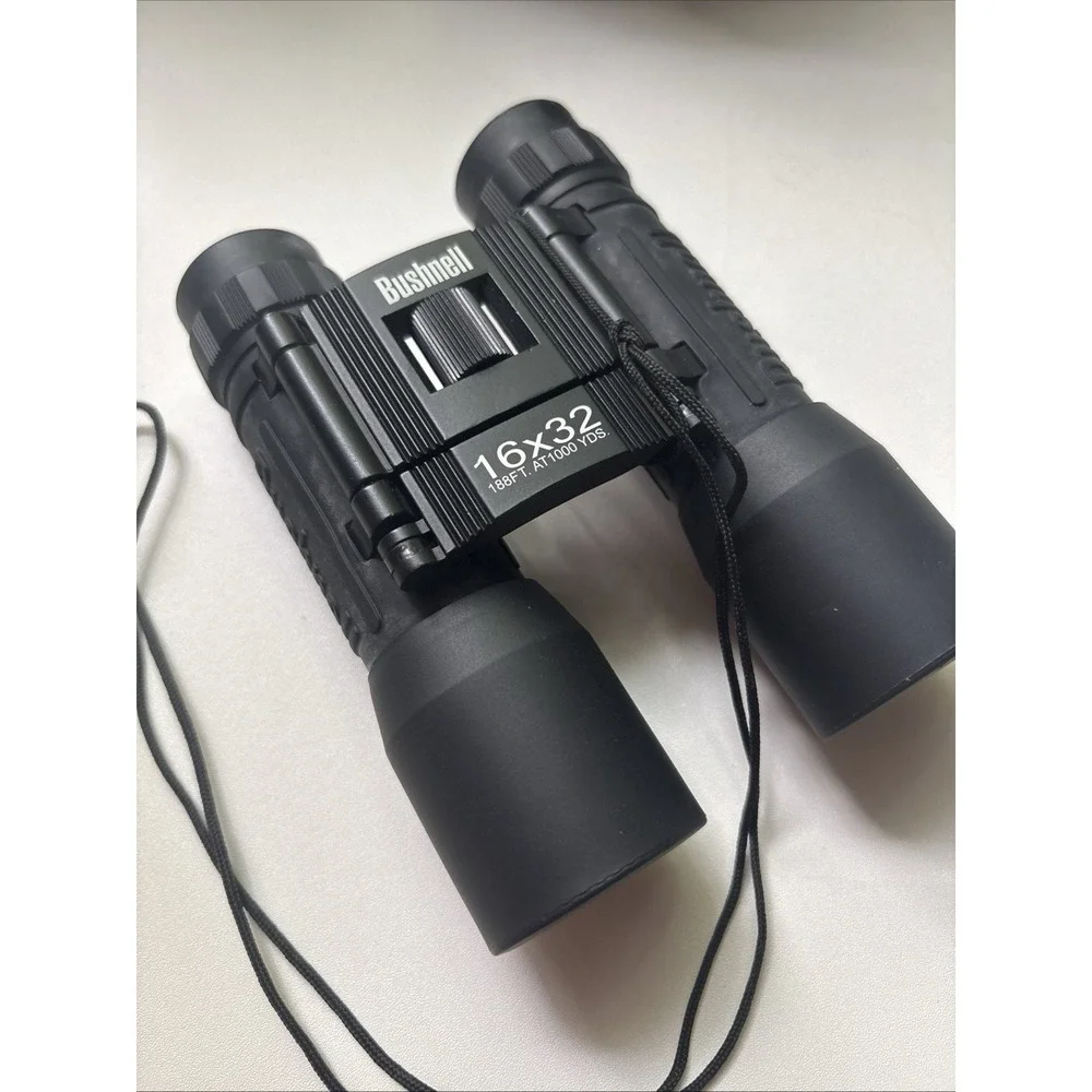 Bushnell 16x32 Collapsible Binoculars 13-1632 (188ft at 1000 yds)
